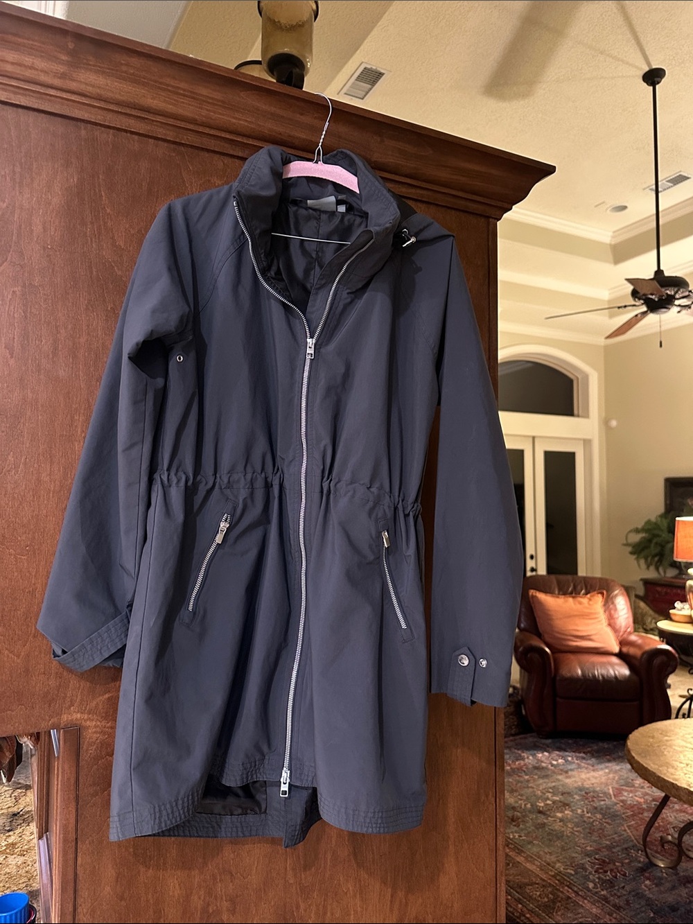 Athleta Deep Green Trench-Style Anorak with Zip Pockets